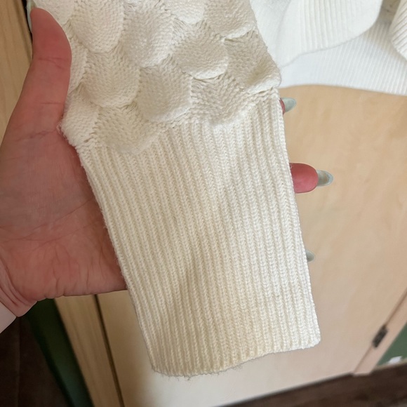 ⚠️Final Price⚠️ 77 Sisters Cream Faux Fur Hooded Full-Zip Jacket - Picture 4 of 9